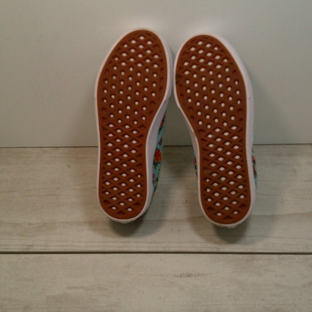 Vans Girls Garden Floral Comfycush Blue Classic Slip-on Size 2.5 - Picture 11 of 12